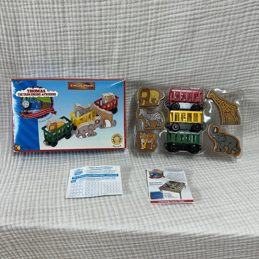 NOS New Vintage Thomas & Friends Wooden Railway Circus Train open box
